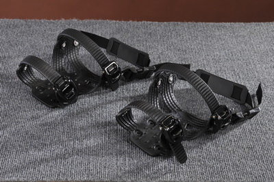 Крепление полужесткое для охотничьих лыж